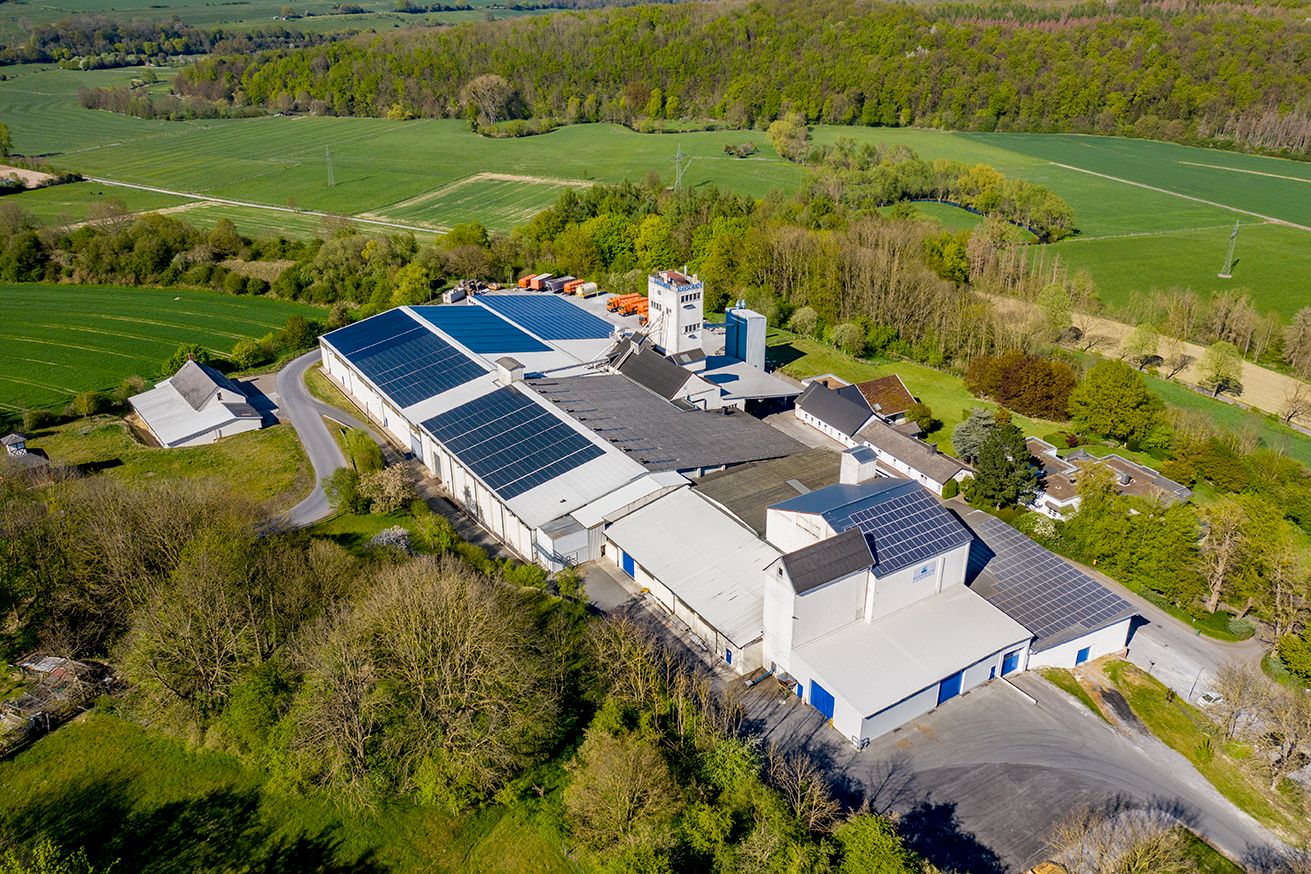 Kleeschulte Oelmühle von oben - Arbeiten rund um Moritz - Jobs bei Kleeschulte in Büren